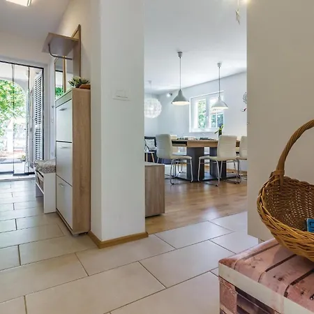 1 Bedroom Cozy In Peroj